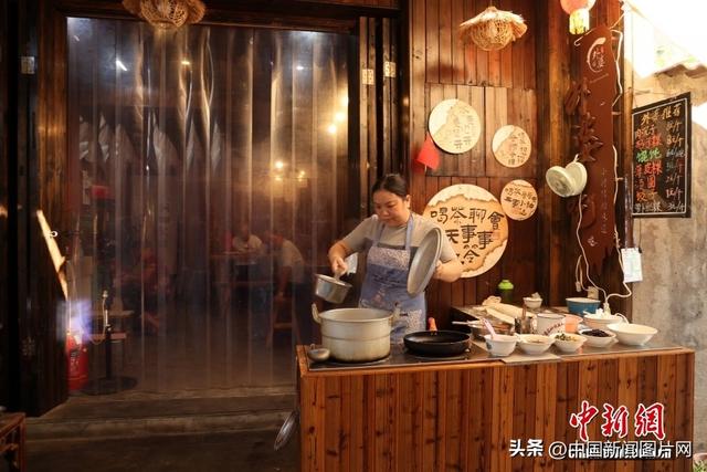 浙江金华：品味兰溪游埠古镇早茶烟火气