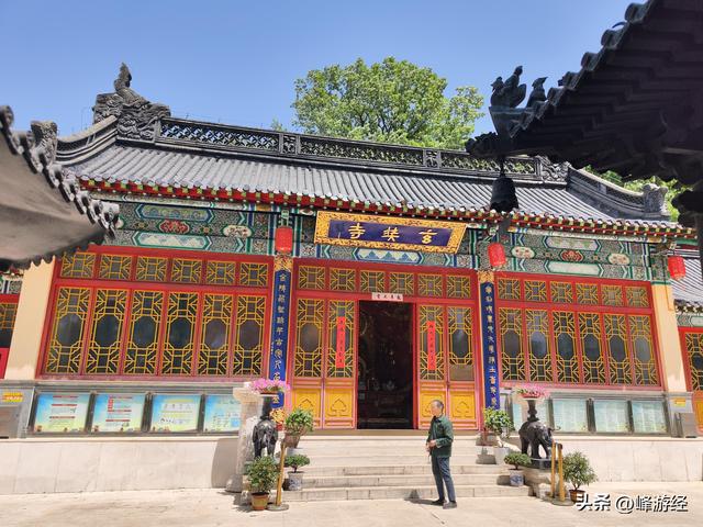 探秘九华山公园，寻找三藏塔和玄奘顶骨的故事