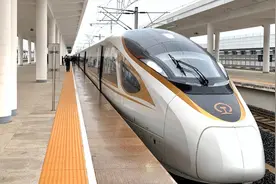 “夜间高铁”即将来临？为什么以前高铁禁止夜行，火车却可以？图片