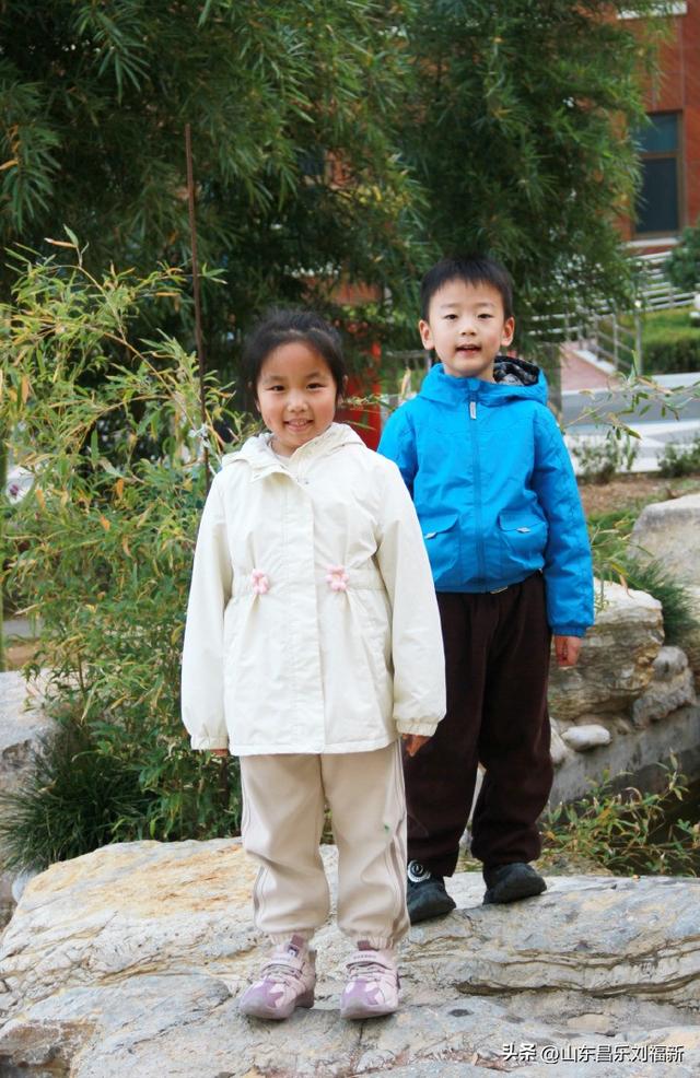 携老伴虹桥花园赏菊（下）