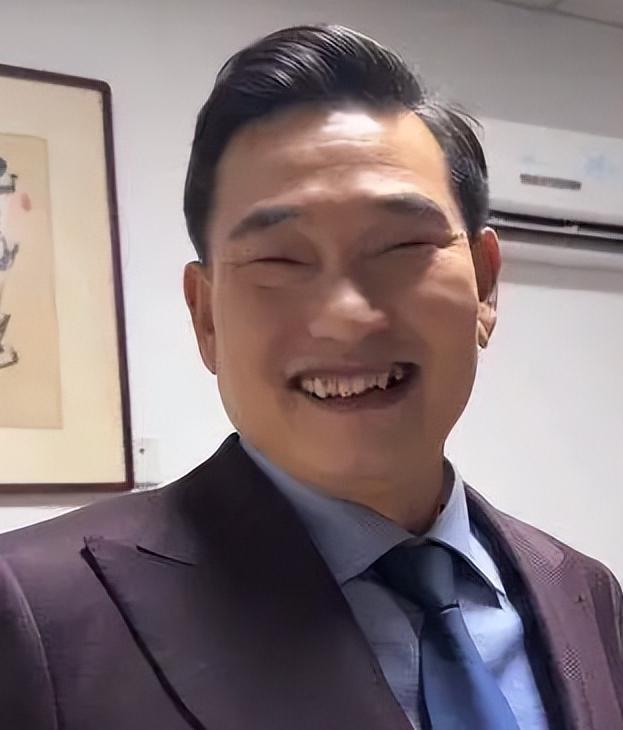 胜诉不到2月，恶心的一幕又出现了	，这一次，大衣哥终于不再隐忍