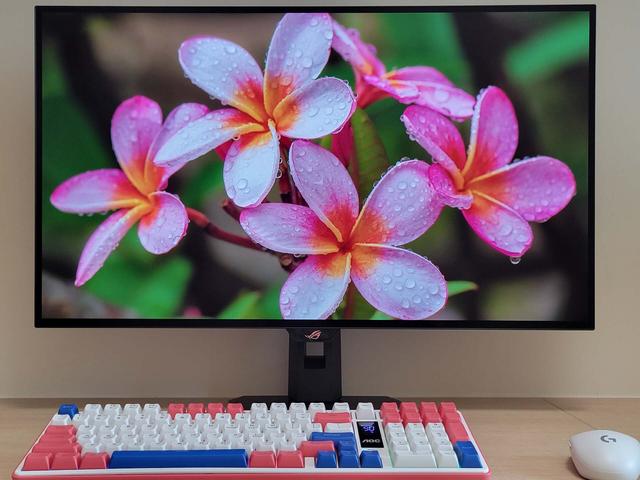 信仰觉醒！ROG绝神X 双模OLED电竞显示器 玩家战力全开！
