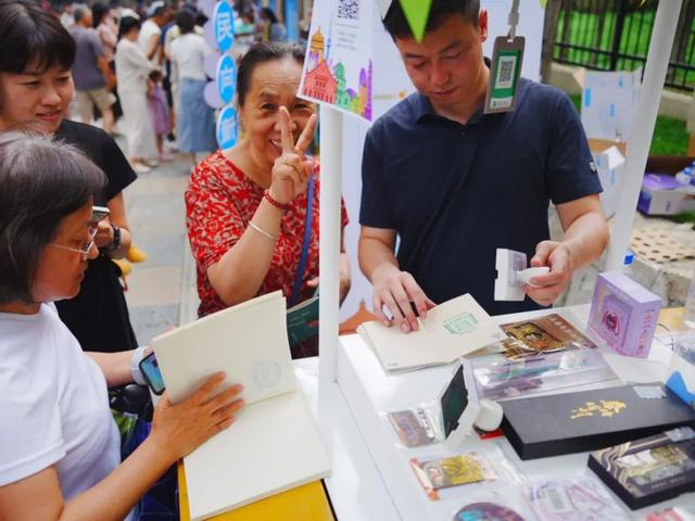 周末果断冲！新民市集“首秀”！街头音乐会·演艺·露天电影…全是爱看的