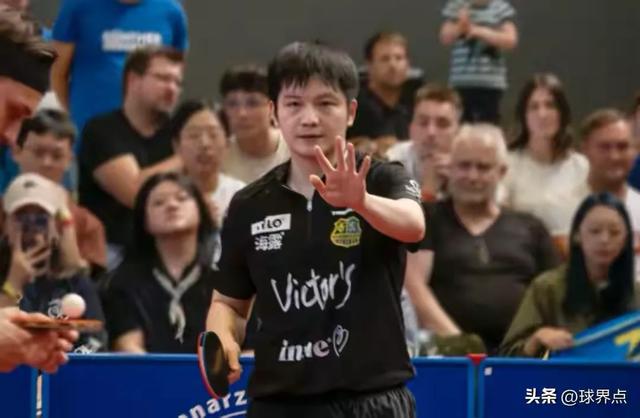 樊振东连夜飞北京！恩师兄弟齐聚，三件大事揭晓