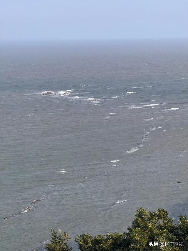 辽宁绝美海岛奇观！这个秋天一定要去笔架山，看一条会消失的路