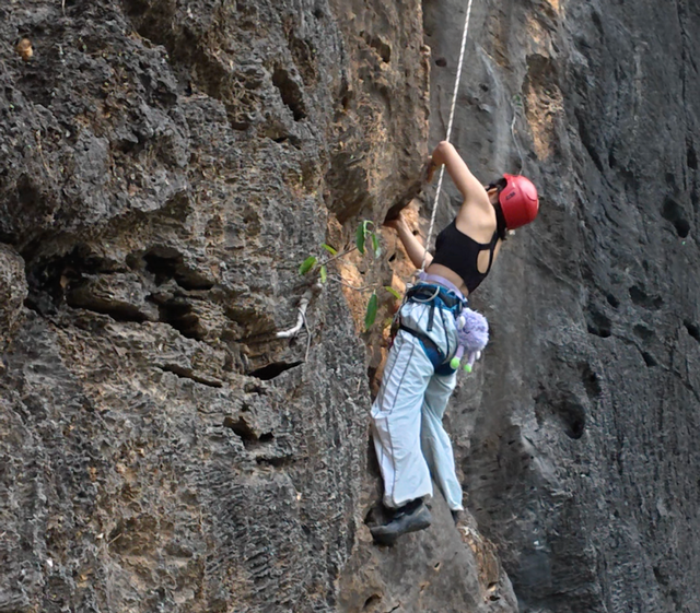 岩壁芭蕾即将上演！昌江秘境攀岩赛11月底燃动山水间