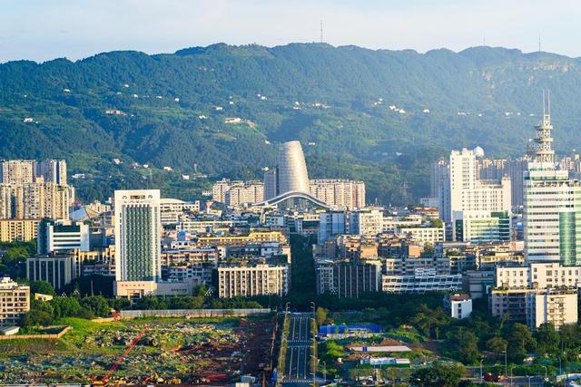 四川未来吃香的城市，不是达州、泸州，或将成下一个“成都”