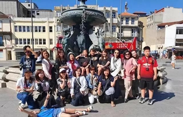 30位情妇、60辆豪车，有钱人的生活能有多奢淫？比赌王过得还潇洒