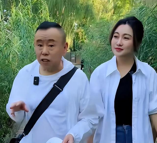 68岁潘长江豪宅名车无数，晚年却为42岁女儿愁白头	，真相泪崩！