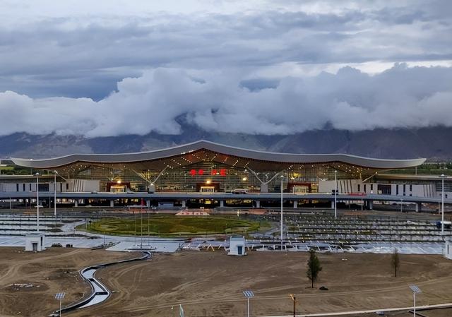 攻不了也守不住！中国空军在西藏上空，足足被印度空军欺负了40年