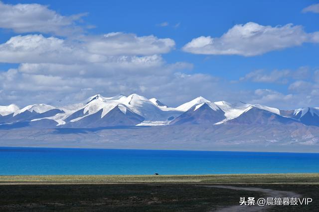 绝世美景--雪山圣湖