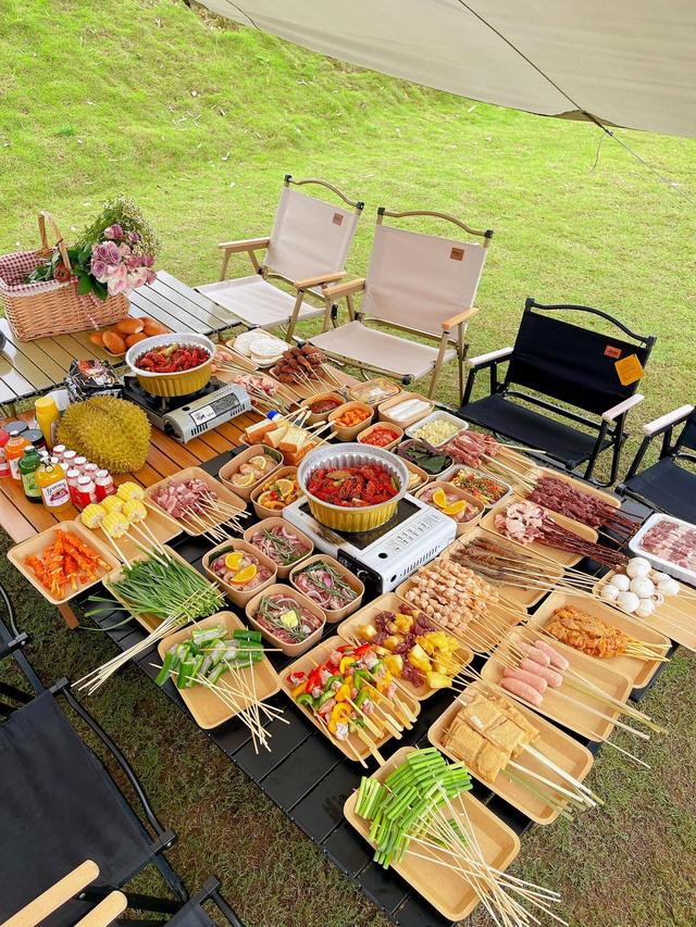 为什么越来越多的年轻人，喜欢上了露营？