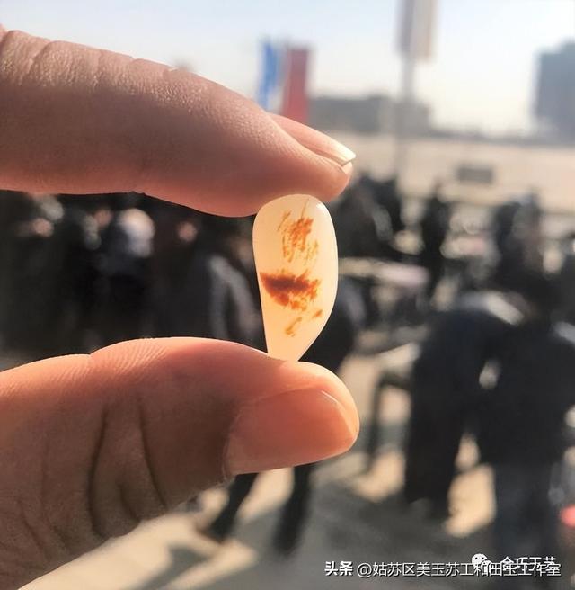 公元2018年	，是谁创造了新疆和田玉籽料暴涨元年？