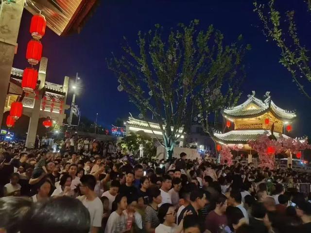 太突然！江阴这里一夜爆火，涌入大批人……
