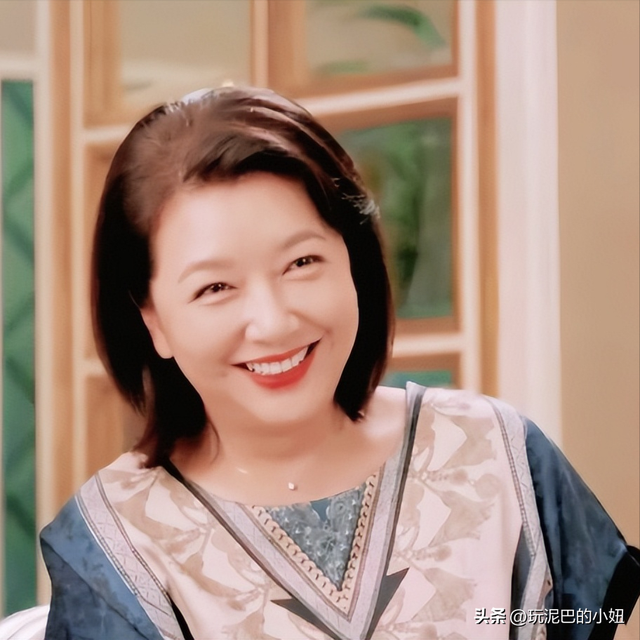 钱再多有什么用？58岁身家过亿的江珊，每天为27岁女儿操碎了心