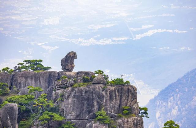 黄山入选中国最美十大名山，它到底美在哪？ | 超级皖黄山市争霸赛等你来战