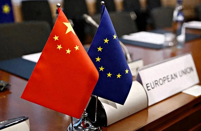 突然对中国下狠手，欧盟受什么刺激了？不到24小时，就求锤得锤