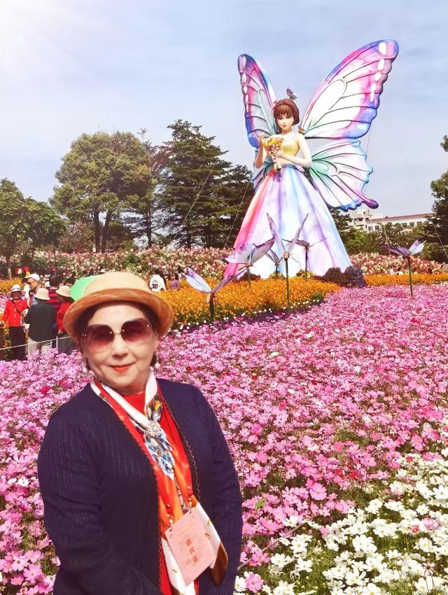 伟人故里 盛世繁华：左丹红博士心中的中山小榄百年菊会