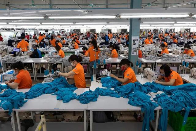 越南与中国杠上了？中国前脚定下9月3阅兵，越南后脚就定9月2！