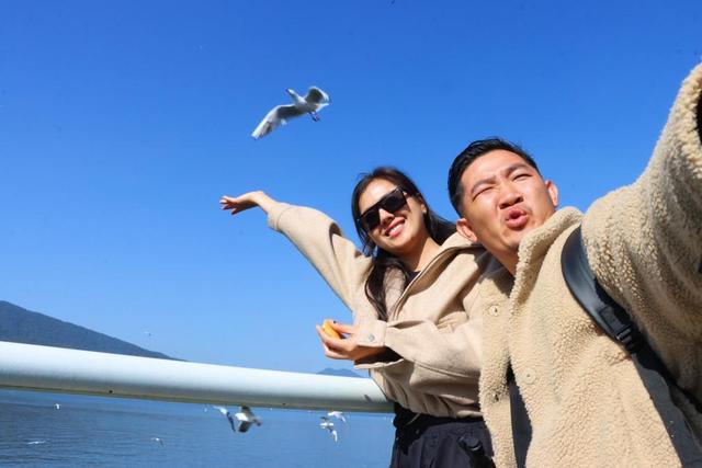 【坐上火车去云南】“中老铁路四周年行”丨与红嘴鸥一同享受昆明