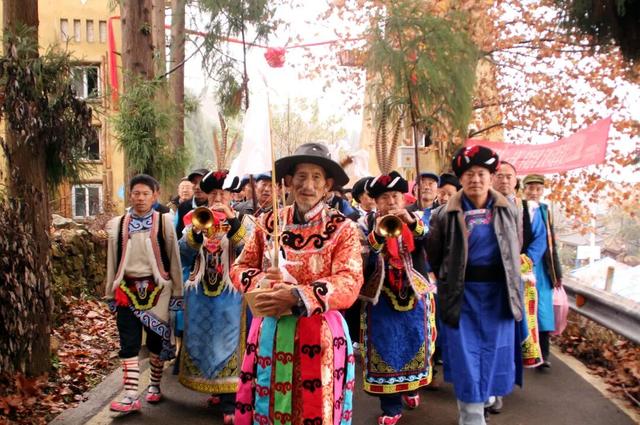 奔赴南宝山羌年庆典，邂逅“云上民族”的千年浪漫