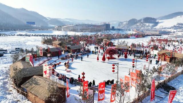 5条神仙线路+十大冰雪秘境，白山的冬天还能这样玩？