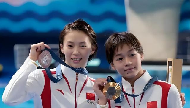直到王伟莹坦白全红婵退出个人赛原因，才懂樊振东那番话真没说错