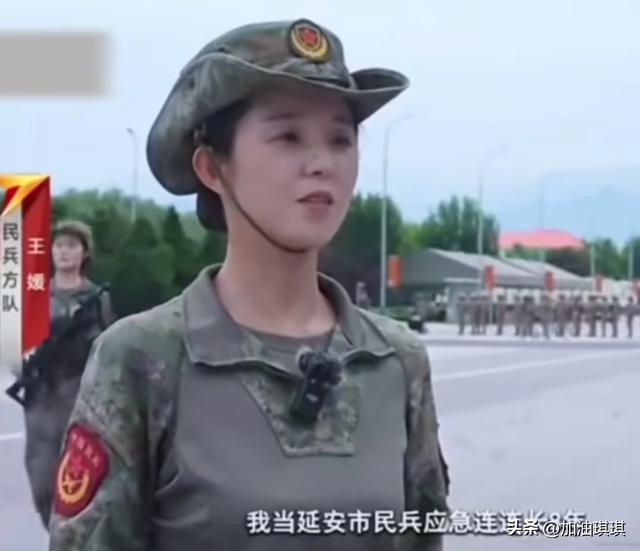 女兵方队领队王媛回家：曝更多美照，是采油厂职工，同事发文祝贺