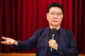 “青鸟”上演“碰瓷自摔”， 赵少康批丢脸：年纪轻轻只会招摇撞骗图片