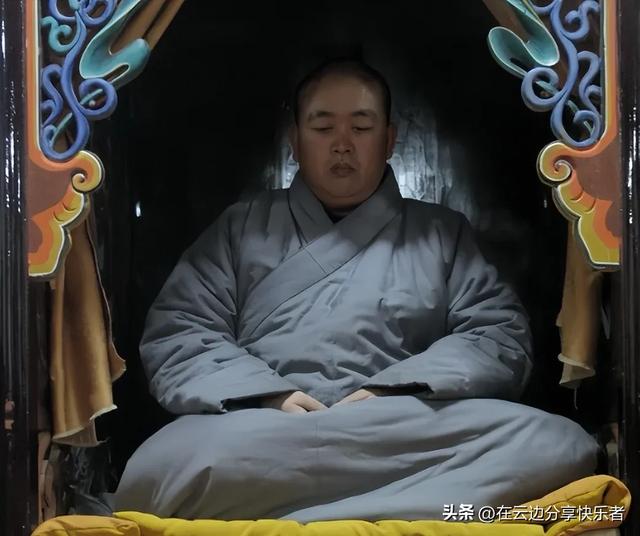 少林寺现状：释永信房屋被封死，纪念碑被遮挡，武僧收费岗消失