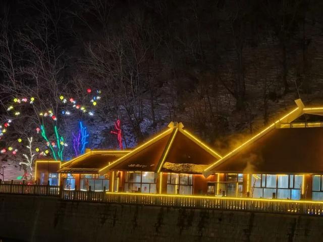 元宵去长白山！泡仙人桥暖汤，赏花灯团圆夜