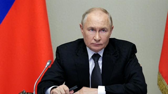 美俄秘密谈判2个月没动静，突然传出了爆炸性消息