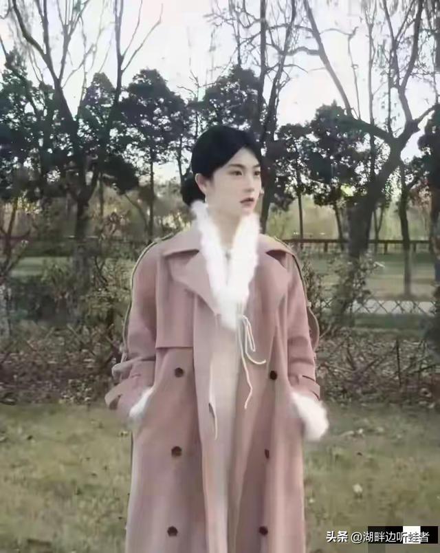 河南郑州一校花 169cm身高 身材拥有黄金比例 散发迷人身材魅力