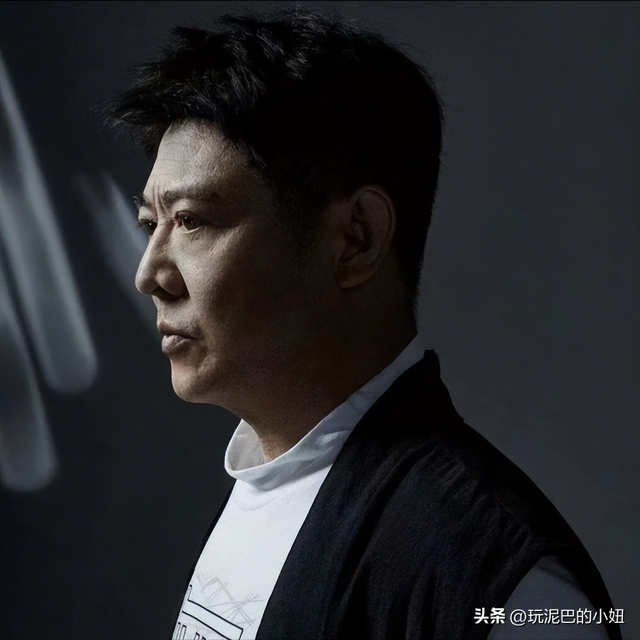 摊牌了！被 "换心脏、换血"传闻缠身的李连杰，这次终于不再隐瞒了