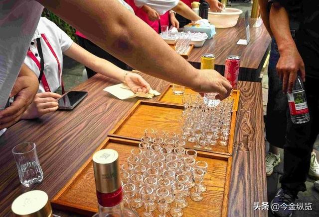 154家新景区，商场卖场也凑热闹？年轻人不看牌子，只认真实体验