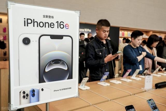 iPhone 明明是顶配，为啥到电梯就没信号？这 3 个原因，果粉该知道