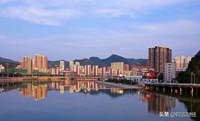 河北省面积最大的“市	”，究竟有多大？相当于3个唐山	，6个廊坊