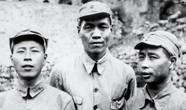 1976年，华国锋紧急召见张宗逊，华国锋：中央要交给你一个重任