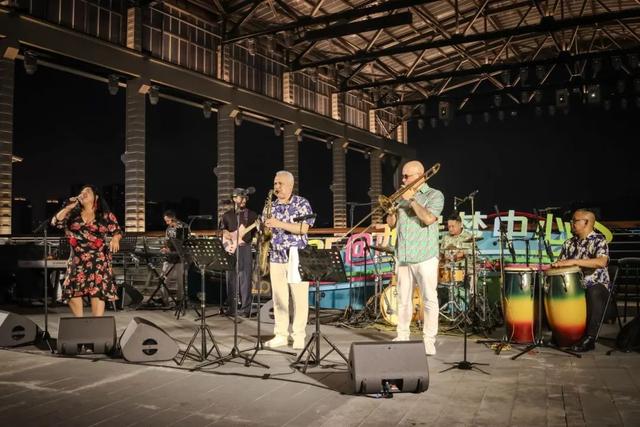 探徐汇｜“夜间经济人气地标”发布，徐汇这个地方入选！