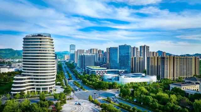 杭州人注意！杭州市中心正在“向西狂奔”，这3个地方躺赢！