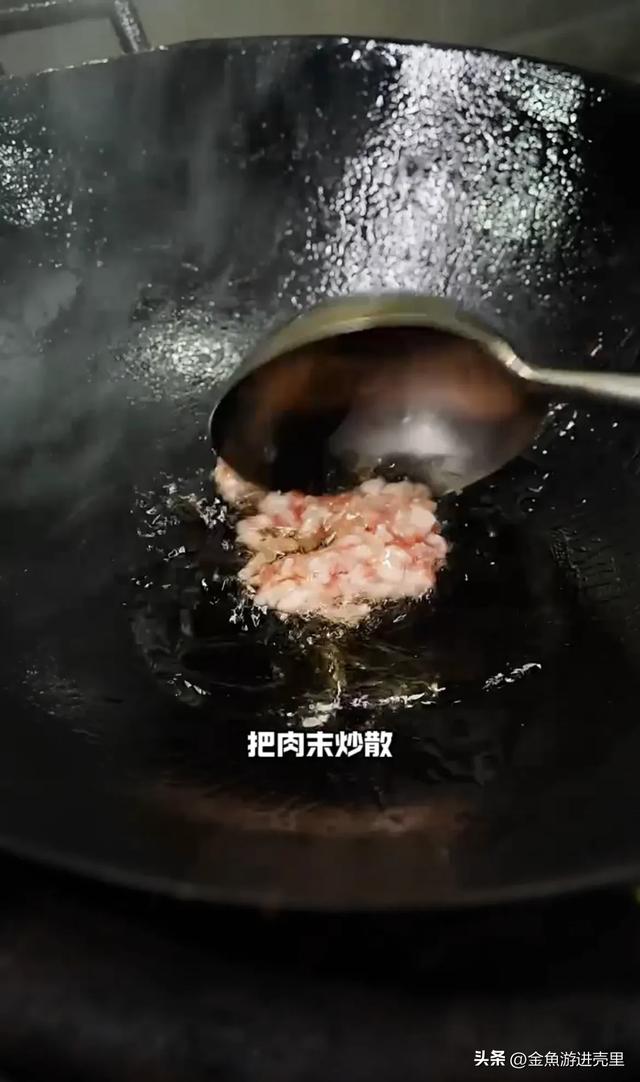 3步解锁湘潭酸包菜！酸爽脆嫩超下饭，零失败秘诀让你秒变大厨