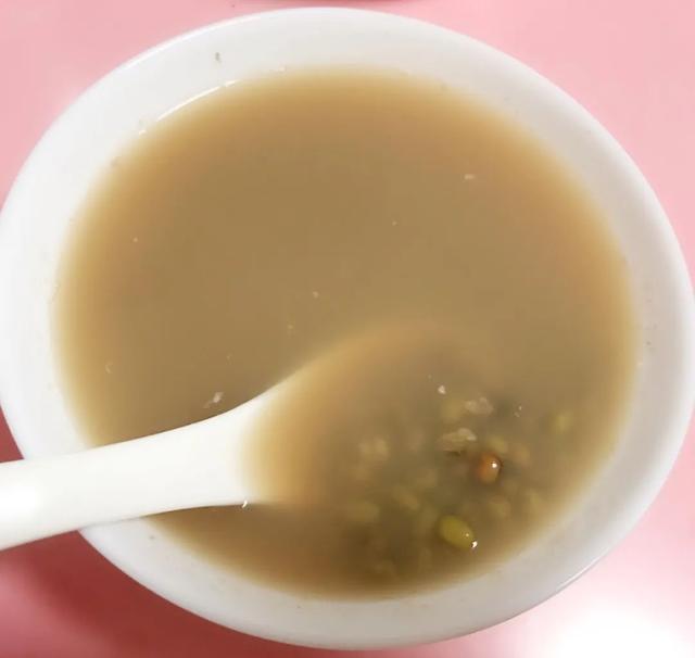 三伏天千万别做这5件事，很多人以为在养生，其实在“养病”！