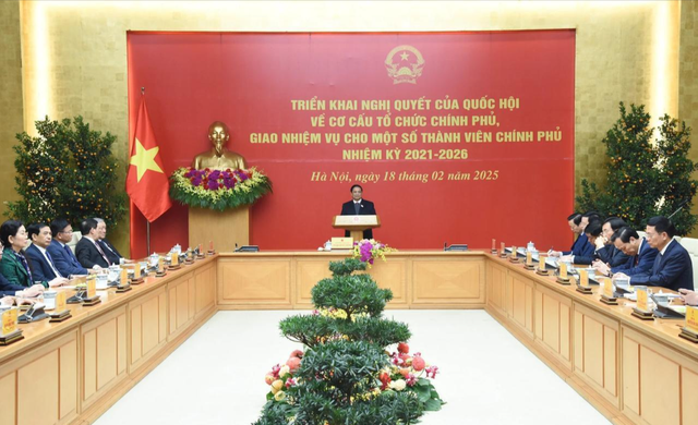 越南与中国杠上了？中国前脚定下9月3阅兵，越南后脚就定9月2！