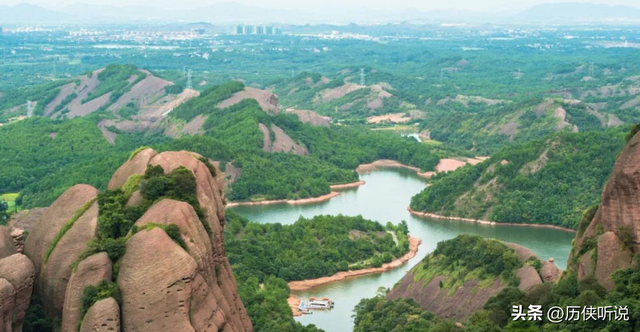 江西被低估的仙山，比黄山更秀，比武夷更奇，真后悔没早点知道！