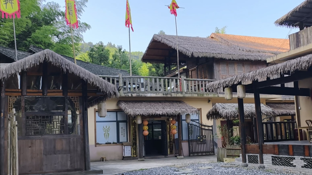 舜帝三临的"南方植物王国"：藏着长征记忆与千年茶香的"大山里"