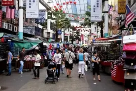 马来西亚华人来中国，被震撼哭了！图片