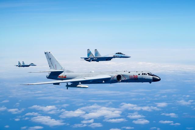攻不了也守不住？中国空军在西藏上空，被印度空军足足欺负了40年