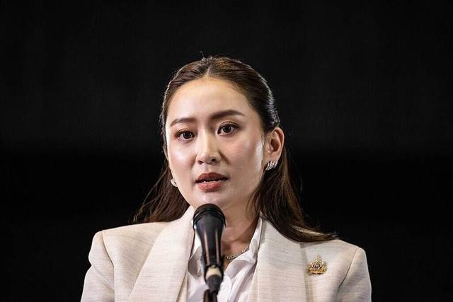 王毅跟泰柬打开天窗说亮话，指出一条明路，洪森和他信还不收手，得罪的不止中国了