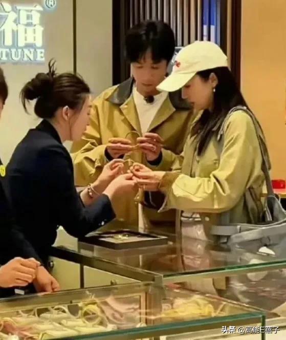 经历过可怕婚姻后董璇为何还会二婚