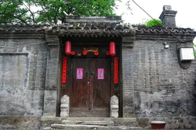 农村老话说，门对窗财源光，墙上墙见死亡，这是什么讲究？图片